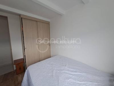 Apartamento de 3 alcobas en venta en Madera, Bello, 61 m² · foto 11 de 15