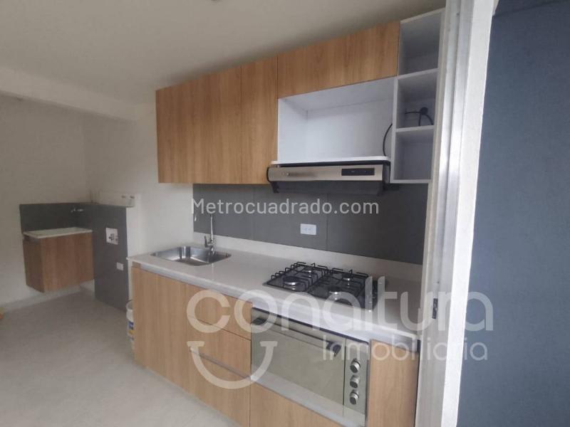Apartamento en Arriendo, San Gabriel, Bello - Widok 2