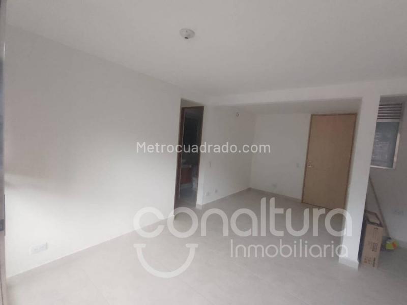 Apartamento en Arriendo, San Gabriel, Bello - Widok 5