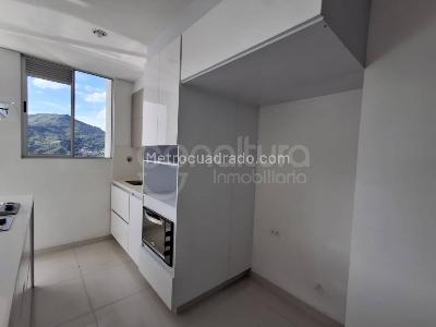Apartamento en venta en Suramerica, Itagüí · foto 3 de 20