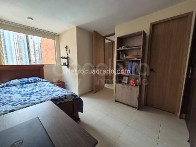 Apartamento de 3 alcobas en venta en Madera, Bello, 59 m² · foto 3 de 17