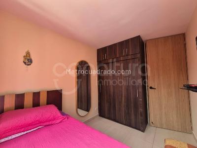 Apartamento de 3 alcobas en venta en Madera, Bello, 59 m² · foto 7 de 17