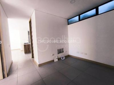 Apartamento en arriendo en Poblado, Medellín · foto 5 de 14