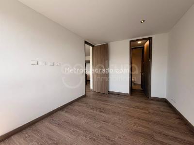 Apartamento de 2 alcobas en venta en Los Balsos, Medellín, 94 m² · foto 9 de 18