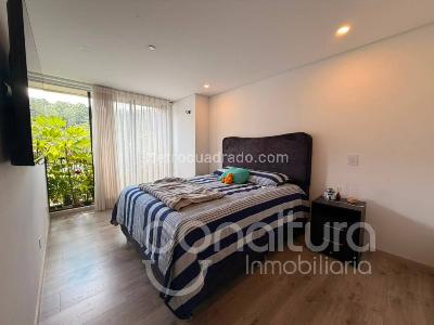 Apartamento de 3 alcobas en venta en Las Palmas, Medellín, 81 m² · foto 15 de 20