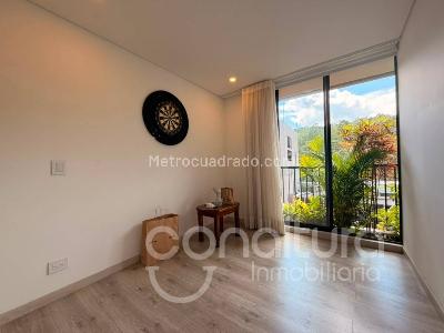 Apartamento de 3 alcobas en venta en Las Palmas, Medellín, 81 m² · foto 8 de 20