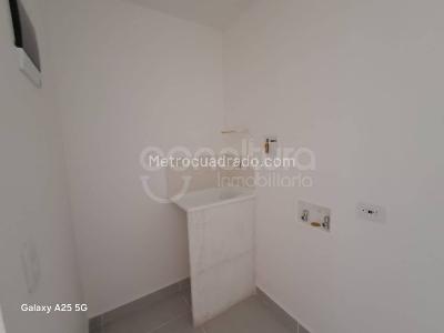 Apartamento de 2 alcobas en venta en San Jose, Sabaneta, 87 m² · foto 14 de 14