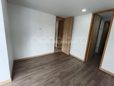 Apartamento de 2 alcobas en arriendo en Las Palmas, Medellín, 77 m² · foto 7 de 18