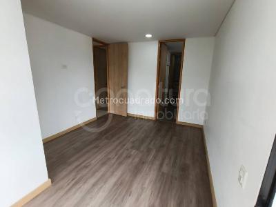 Apartamento de 2 alcobas en arriendo en Las Palmas, Medellín, 77 m² · foto 8 de 18
