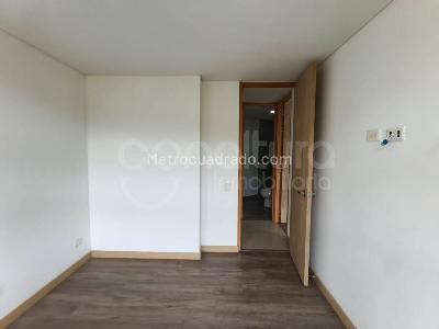 Apartamento de 2 alcobas en arriendo en Las Palmas, Medellín, 77 m² · foto 9 de 18