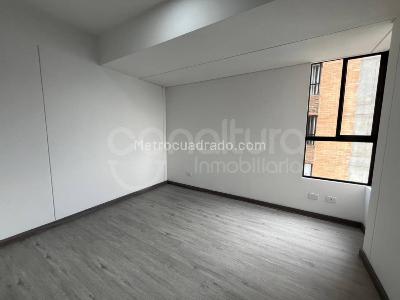 Apartamento de 3 alcobas en arriendo en Las Palmas, Medellín, 75 m² · foto 10 de 15