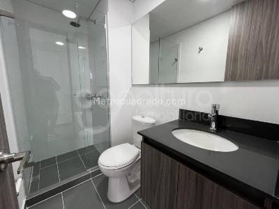 Apartamento de 3 alcobas en arriendo en Las Palmas, Medellín, 75 m² · foto 13 de 15