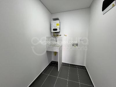 Apartamento de 3 alcobas en arriendo en Las Palmas, Medellín, 75 m² · foto 14 de 15