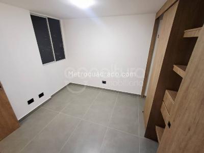 Apartamento de 2 alcobas en venta en La Navarra, Bello, 55 m² · foto 12 de 20