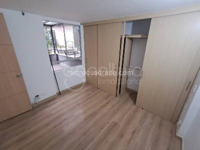 Apartamento de 3 alcobas en venta en Madera, Bello, 80 m² · foto 7 de 20