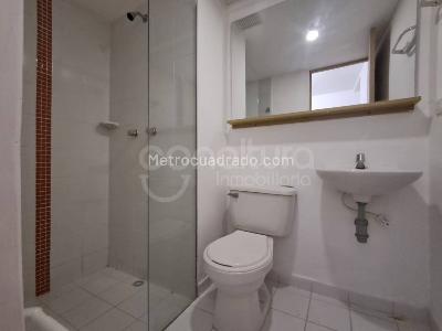 Apartamento de 3 alcobas en venta en Madera, Bello, 80 m² · foto 13 de 20
