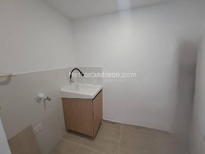 Apartamento de 3 alcobas en venta en Bucaros, Bello, 54 m² · foto 12 de 13