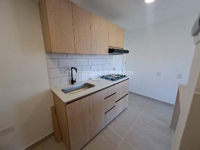 Apartamento de 3 alcobas en venta en Bucaros, Bello, 54 m² · foto 2 de 13