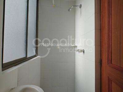Apartamento de 3 alcobas en arriendo en Santa Fe, Medellín, 94 m² · foto 14 de 19