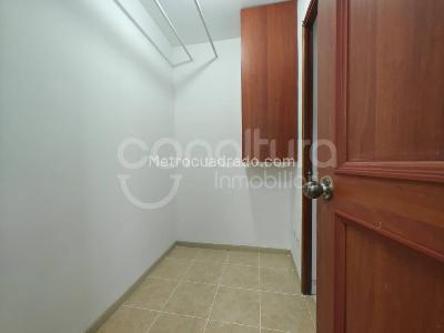 Apartamento de 3 alcobas en arriendo en Santa Fe, Medellín, 94 m² · foto 16 de 19