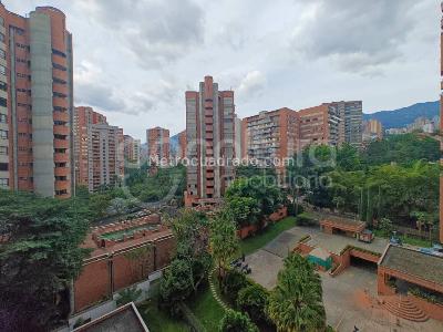Apartamento de 3 alcobas en arriendo en Santa Fe, Medellín, 94 m² · foto 19 de 19