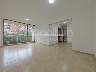 Apartamento de 3 alcobas en arriendo en Santa Fe, Medellín, 94 m² · foto 4 de 19