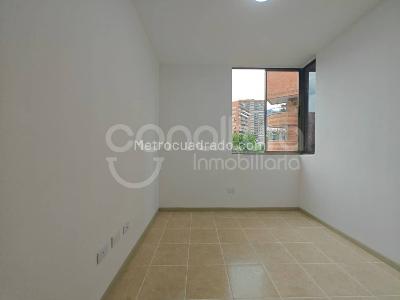Apartamento de 3 alcobas en arriendo en Santa Fe, Medellín, 94 m² · foto 8 de 19