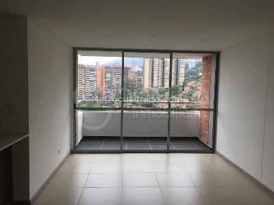 Apartamento en venta en El Esmeraldal, Envigado · foto 3 de 6