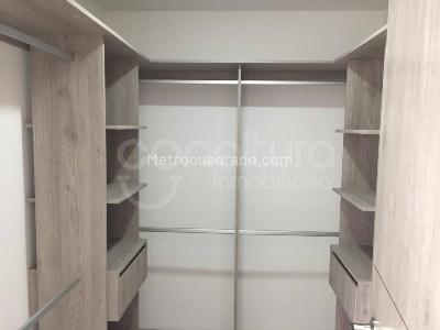 Apartamento en venta en El Esmeraldal, Envigado · foto 4 de 6