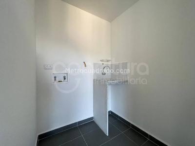 Apartamento de 2 alcobas en venta en Las Palmas, Medellín, 77 m² · foto 10 de 10
