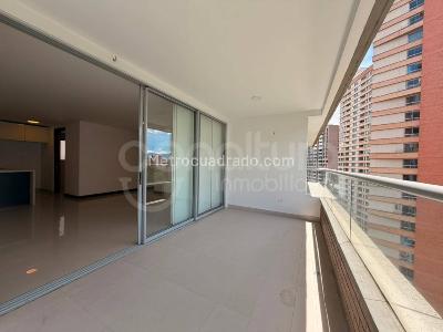 Apartamento de 2 alcobas en arriendo en Los Balsos, Medellín, 109 m² · foto 7 de 16