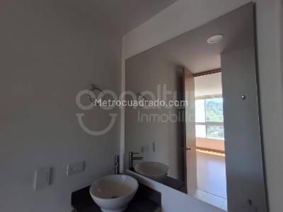Apartamento de 1 alcoba en venta en Suramerica, Itagüí, 60 m² · foto 19 de 20