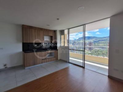 Apartamento de 1 alcoba en venta en Suramerica, Itagüí, 60 m² · foto 3 de 20