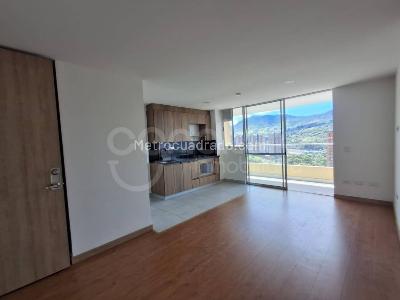 Apartamento de 1 alcoba en venta en Suramerica, Itagüí, 60 m² · foto 6 de 20