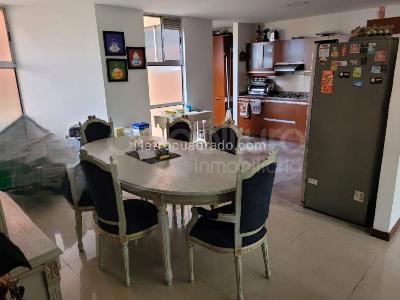 Apartamento en venta en Loma Benedictinos, Envigado · foto 5 de 13