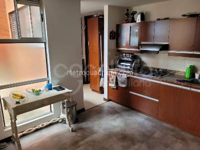 Apartamento en venta en Loma Benedictinos, Envigado · foto 7 de 13