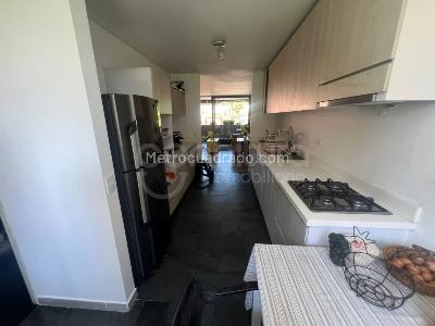 Apartamento en venta en Loma Benedictinos, Envigado · foto 7 de 18