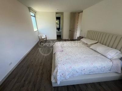 Apartamento en venta en Loma Benedictinos, Envigado · foto 13 de 18