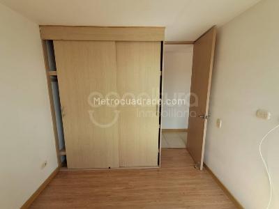 Apartamento de 3 alcobas en arriendo en San Jose, Sabaneta, 78 m² · foto 10 de 16