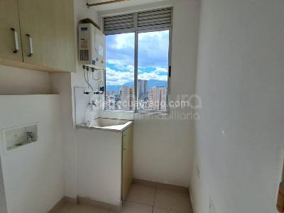 Apartamento de 3 alcobas en arriendo en San Jose, Sabaneta, 78 m² · foto 14 de 16