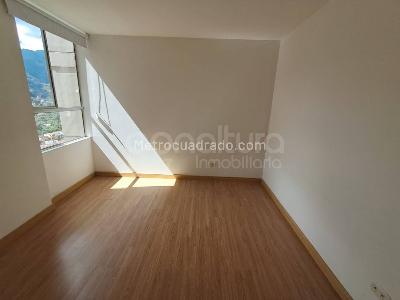 Apartamento de 3 alcobas en arriendo en San Jose, Sabaneta, 78 m² · foto 6 de 16