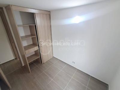Apartamento de 3 alcobas en venta en Niquia, Bello, 56 m² · foto 11 de 20