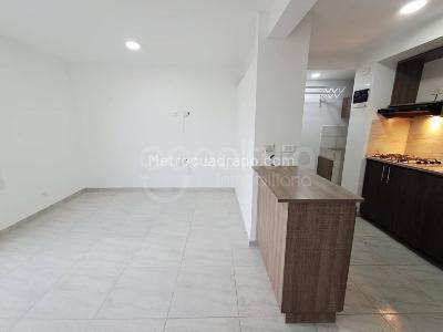 Apartamento de 2 alcobas en venta en Niquia, Bello, 40 m² · foto 4 de 20