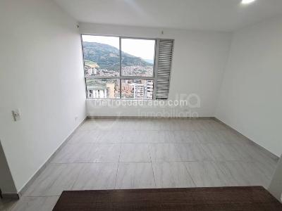 Apartamento de 2 alcobas en venta en Niquia, Bello, 40 m² · foto 6 de 20