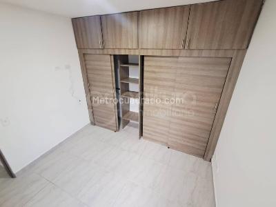 Apartamento de 2 alcobas en venta en Niquia, Bello, 40 m² · foto 10 de 20