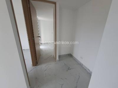 Apartamento de 2 alcobas en venta en Santa Ana, Bello, 63 m² · foto 6 de 12