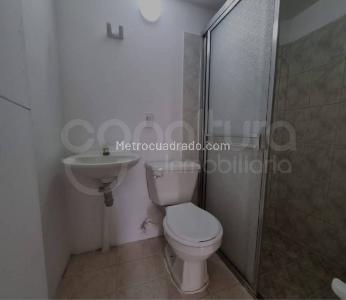 Apartamento de 4 alcobas en venta en Terranova, Bello, 58 m² · foto 14 de 19