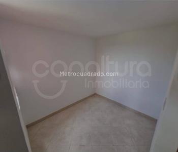 Apartamento de 4 alcobas en venta en Terranova, Bello, 58 m² · foto 7 de 19