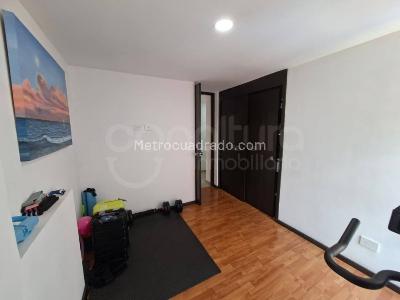 Apartamento de 2 alcobas en venta en Parque, Sabaneta, 72 m² · foto 5 de 14