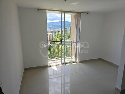 Apartamento en venta en Calasanz, Medellín · foto 4 de 16